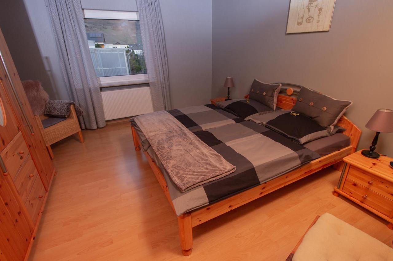 Ferienwohnung Weingut Kdm Kröv Exteriör bild